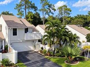653 Spinnaker Ct, Wellington, FL 33414