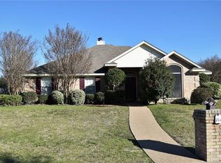 213 Greystone Dr, Hewitt, TX 76643
