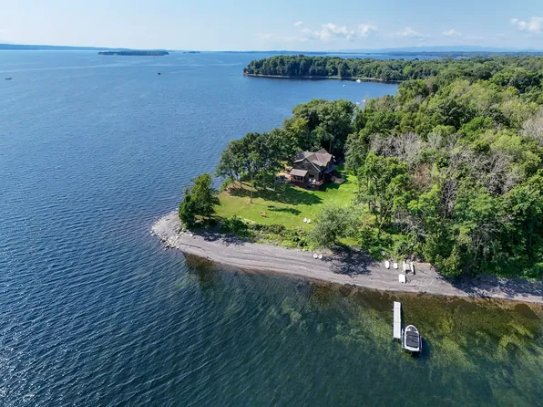 124 East Shore North, Grand Isle, VT 05458