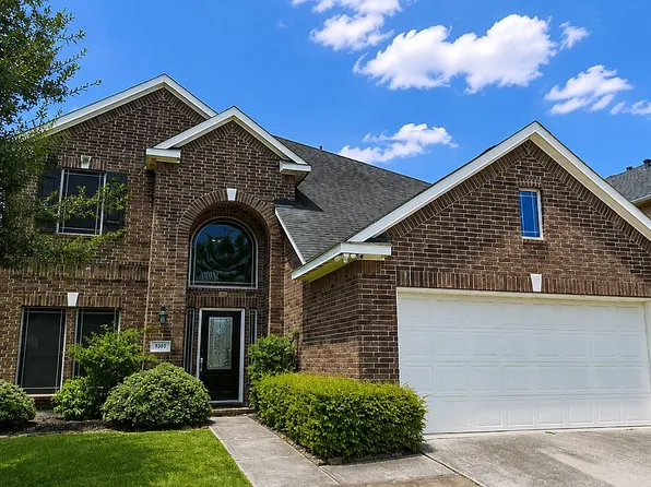 9303 Camelia Crest Ln, Houston, TX 77064