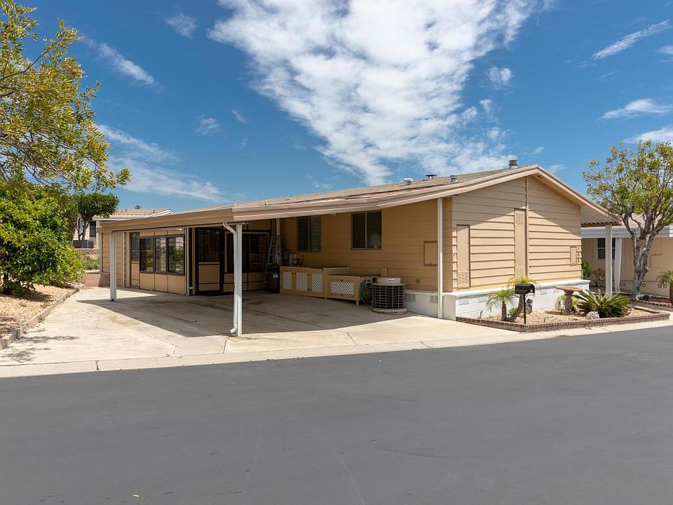 1st image of 160 Tahquitz Dr #36