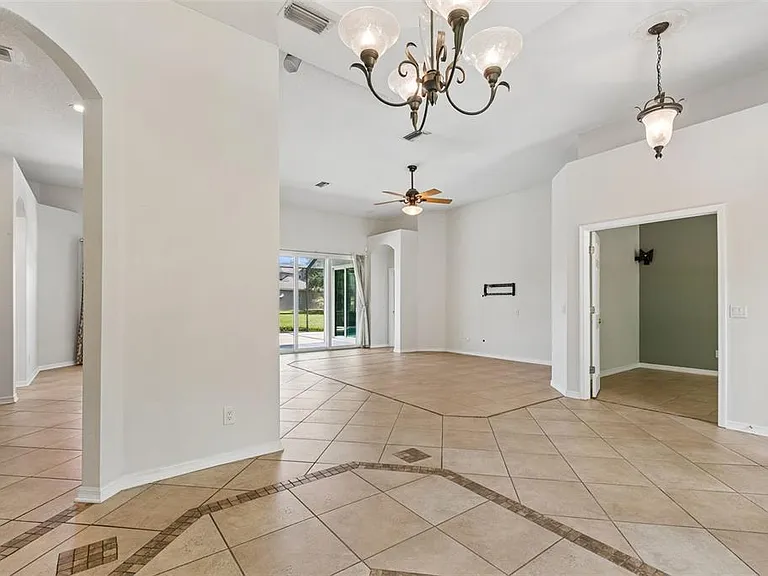 8332 Torrington Ave — Photo 8