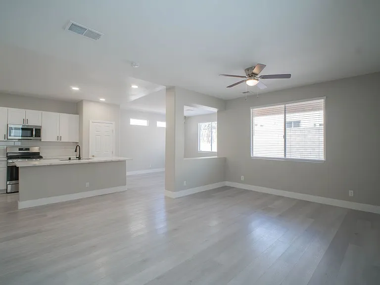 9050 Toast Ave — Photo 8