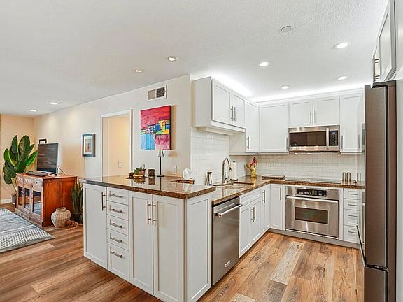 5th image of 750 State St Unit 314