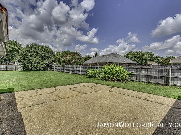131 Hunters Row — Photo 7