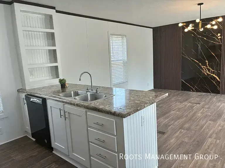 2621 Jeffersonville Rd #23 — Photo 5