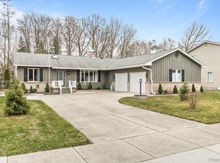 1935 Connecticut Ave, Marysville, MI