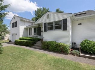 3 Barnes Pl, Garnerville, NY 10923