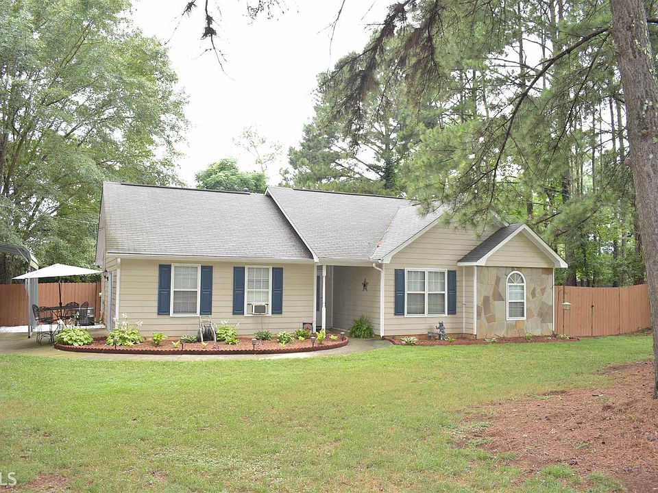 1st image of 30 Lindsey Ln
