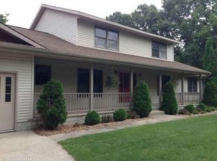 4242 Farr Rd, Fruitport, MI 49415