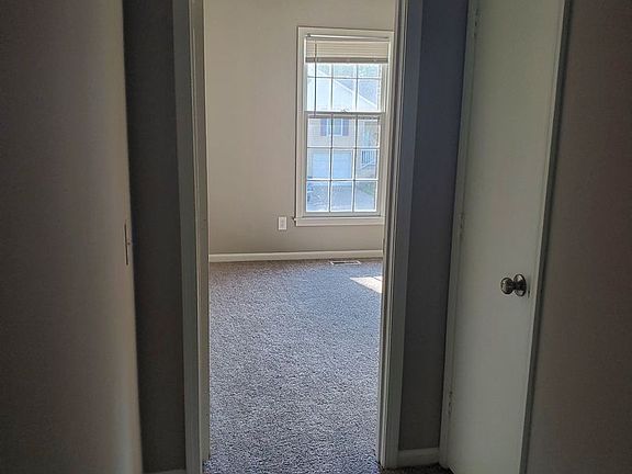4th image of 7013 Orchard Ct #7013