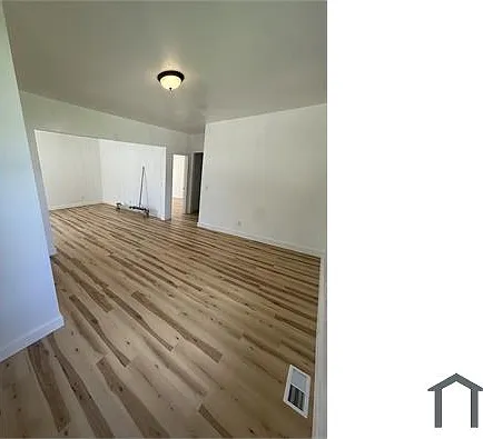 210 Oakwood Ave — Photo 7