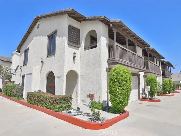 1121 Strawberry Ln, Glendora, CA 91740