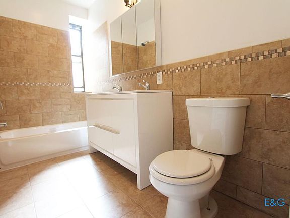 3rd image of 109 Sherman Ave APT 54