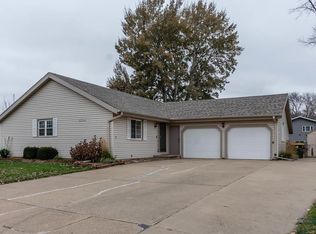 2407 Carlisle Rd, Sergeant Bluff, IA 51054