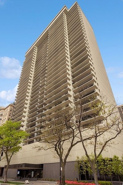 1st image of 1212 N Lake Shore Dr APT 14BS