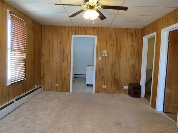 5th image of 701 4th Ave W