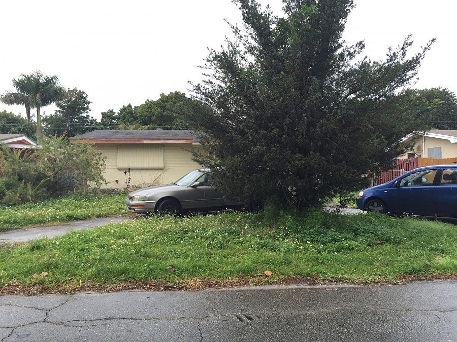 1st image of 2606 Havana Dr