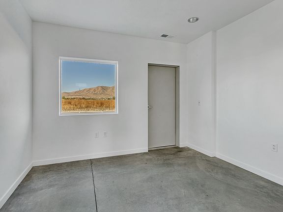 3rd image of 174 S American Way #7