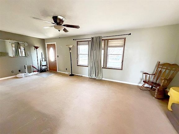 3rd image of 1 Hi View Ridge Dr