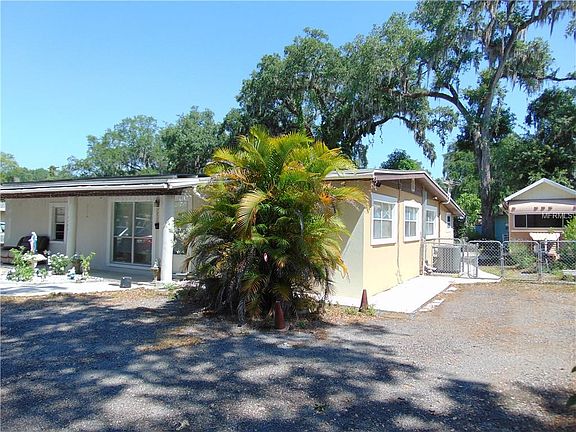 2nd image of 7704 Gray Moss Ln