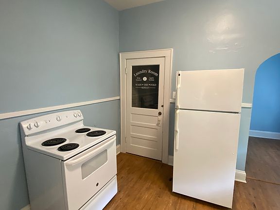 5th image of 2316 Gilmore St