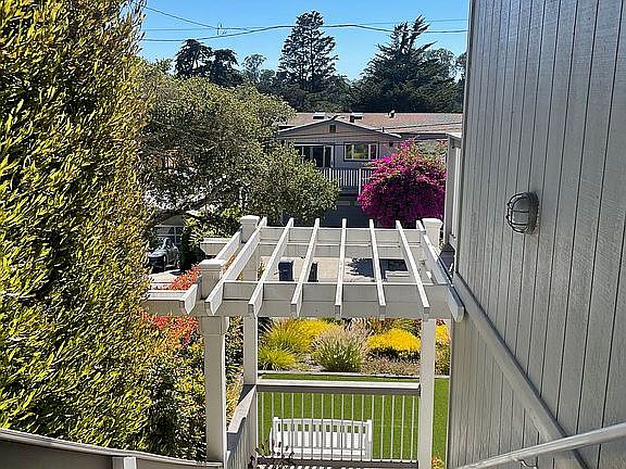 3rd image of 445 Monterey Dr