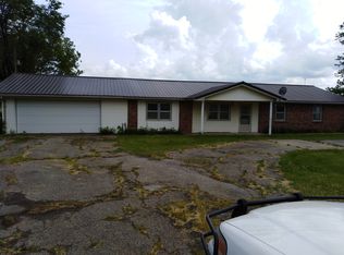 2339 10000th Rd, Oswego, KS 67356