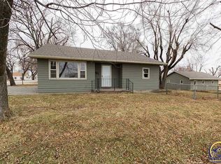400 Indiana Ave, Holton, KS 66436