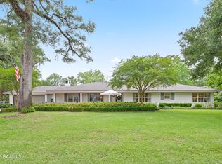 421 Beverly Dr, Lafayette, LA 70503