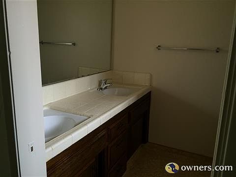Mater Bath with 2 sinks