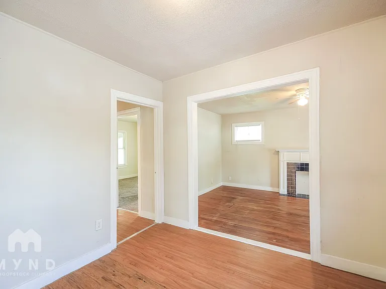 1322 Verbena St — Photo 9
