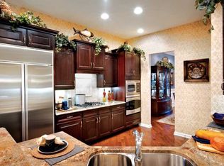 79 Farmington Rd #RD/114, Wappingers Falls, NY 12590