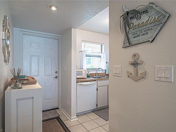 2nd image of 3221 White Ibis Ct APT B3
