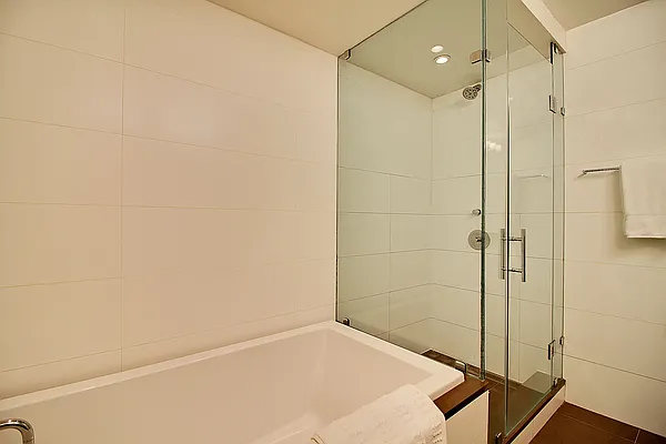 Rented by Oxford Property Group | media 66