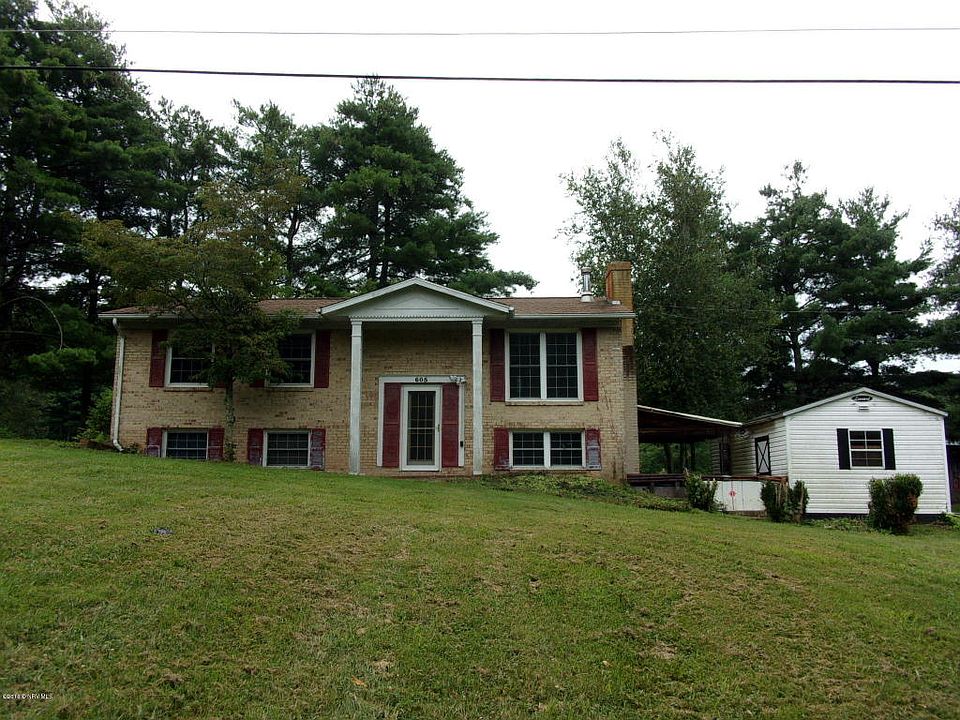 1st image of 605 Mabry Ln