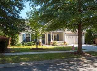 1117 Sarandon Dr, Matthews, NC 28104