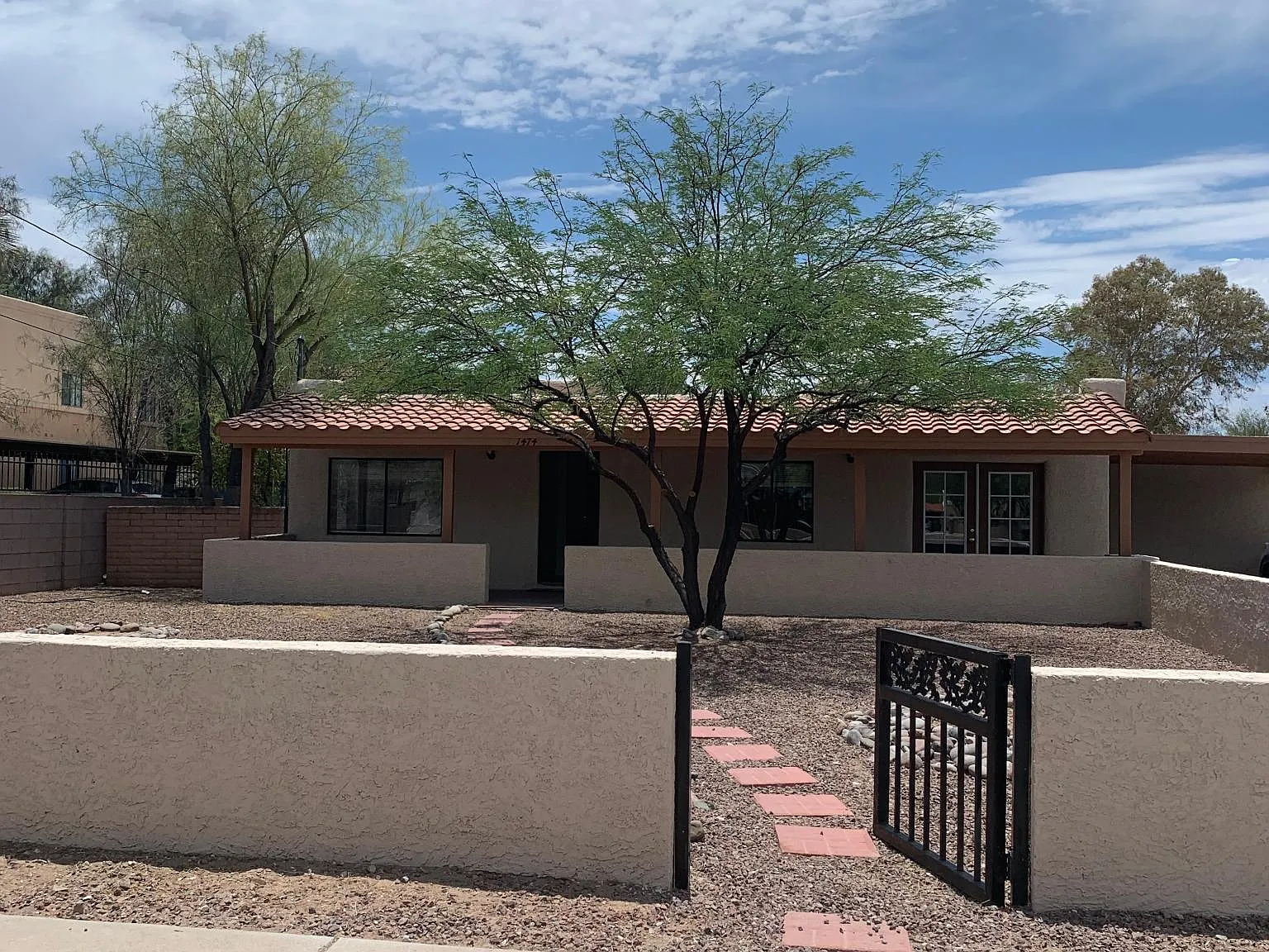 3 bed, 1616 sqft, $1,895 — Photo 1