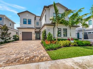 9060 Dulcetto Ct, Boca Raton, FL 33496