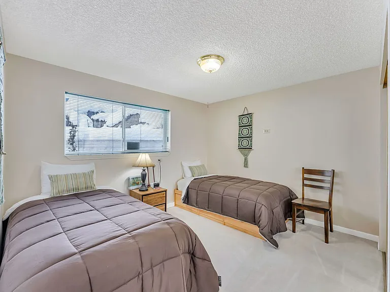3790 Meadow Wood Rd — Photo 29