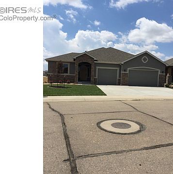 1st image of 5893 Woodcliffe Dr