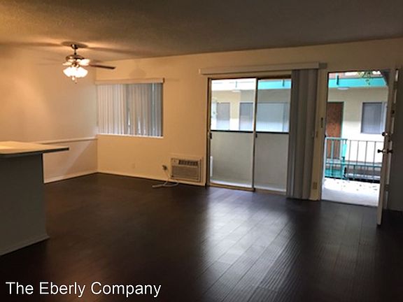 3rd image of 7067 Hawthorn Ave #15292030