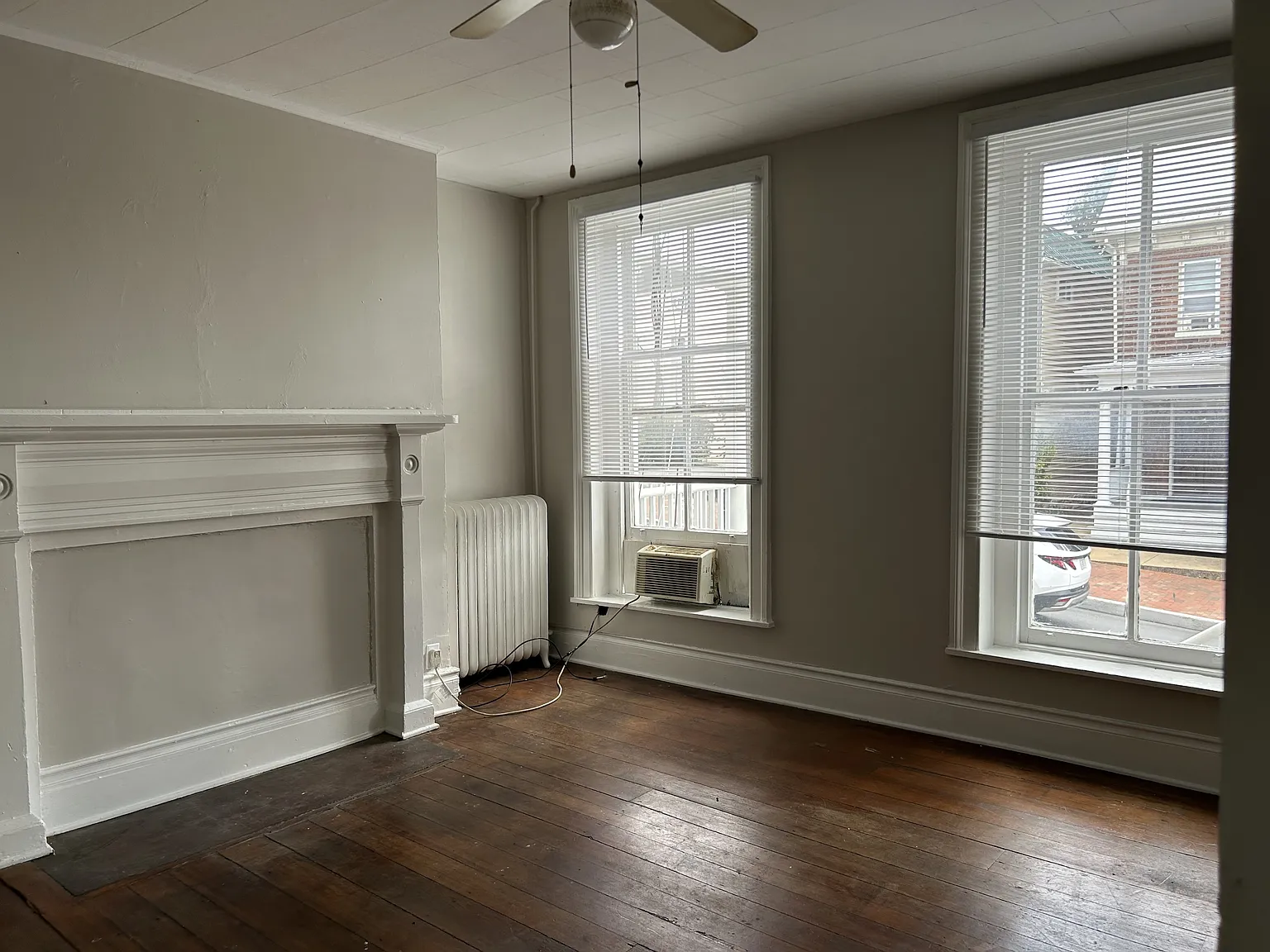 337 North Loudoun Street - 2 — Photo 2