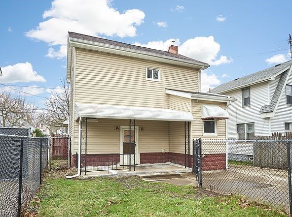 3rd image of 1153 Lily St