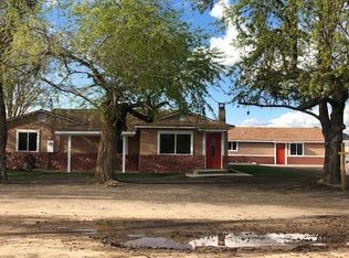 699 S Quality Ave, Sanger, CA 93657