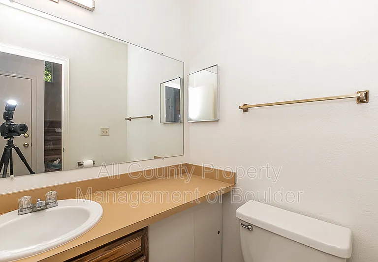 3839 Paseo Del Prado — Photo 9