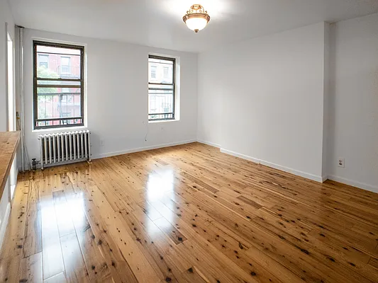 Rented by Halstead Real Estate | media 24