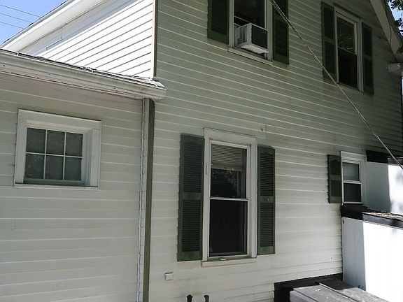 4th image of 63 Mount Vernon Avenue