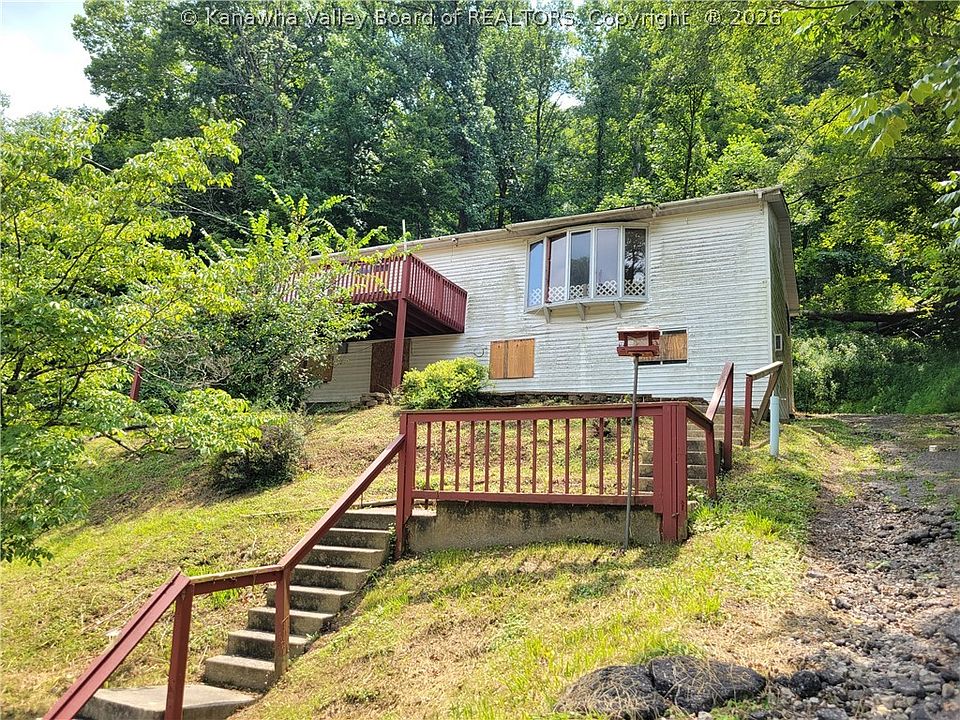 1st image of 216 Campbells Creek Dr