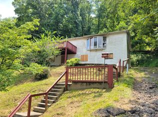 216 Campbells Creek Dr, Charleston, WV 25306